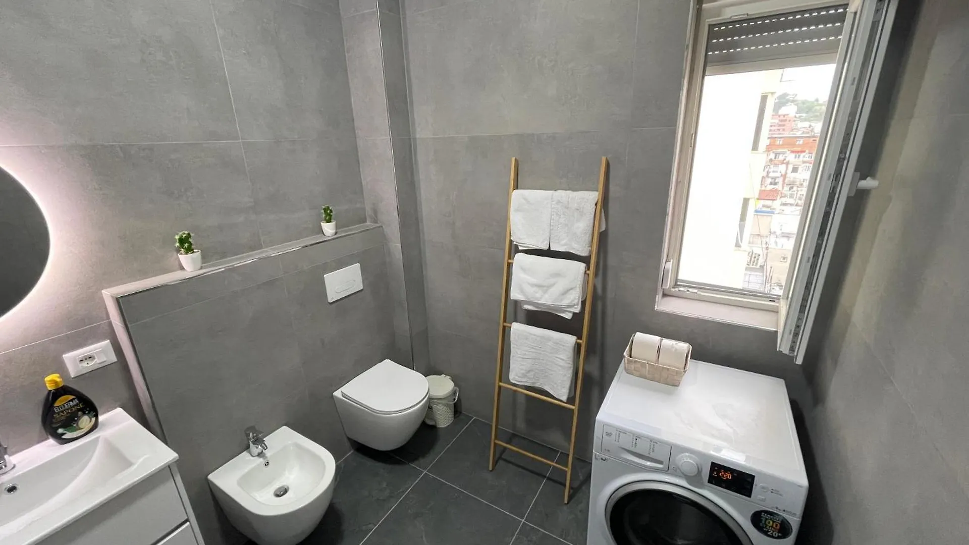 Peaceful Condo In City Center Durres Albania